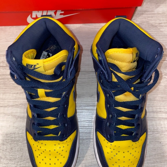 Dunk High SP Retro 'Michigan' 2020 – Size US 6.5 M - Picture 3 of 5